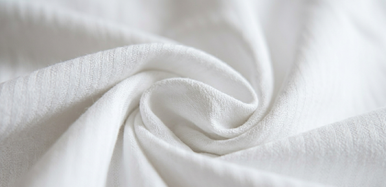 Hotel Linen Quality Expectations in 3-Star vs 5-Star Hotels 6 Gemini Generated Image 9ej0p9ej0p9ej0p9